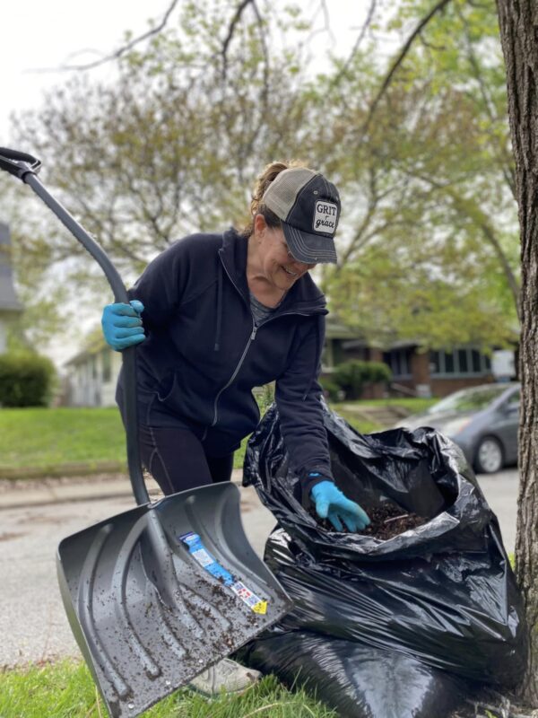 Successful Emerson Heights Spring Neighborhood Cleanup